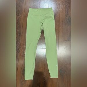 Nike womens small dri fit leggings 7/8 ankle olive green active bottoms